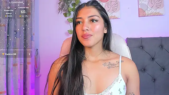 Quiinn bx online show from November 29, 8:34 pm