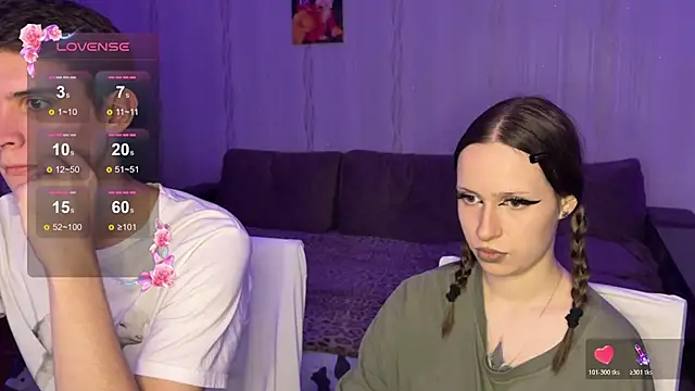 Snapshot of Romanhavesweetydick777 chatting on October 31, 5:14 pm Romanhavesweetydick777 online show from October 31, 5:14 pm