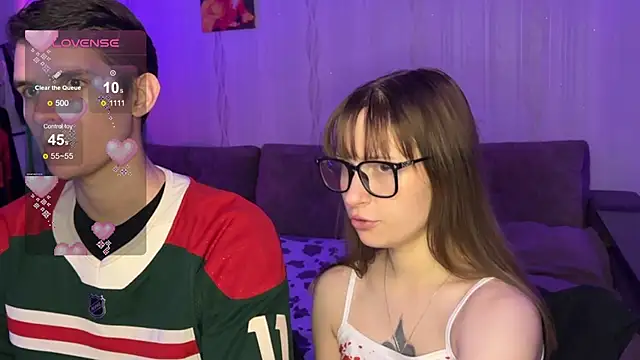 Snapshot of Romanhavesweetydick777 chatting on November 22, 7:24 pm Romanhavesweetydick777 online show from November 22, 7:24 pm