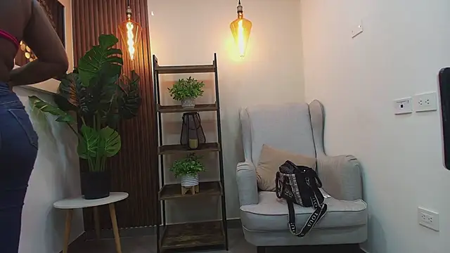 Coral Lise online show from September 24, 11:02 am