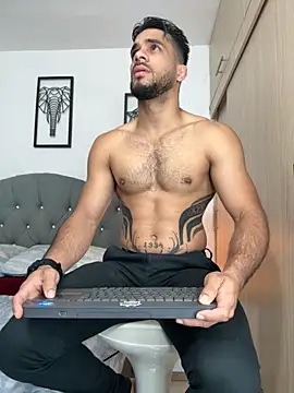 Maximiliano ford online show from September 25, 10:41 am