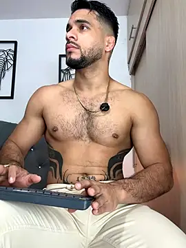 Maximiliano ford online show from November 20, 10:26 am