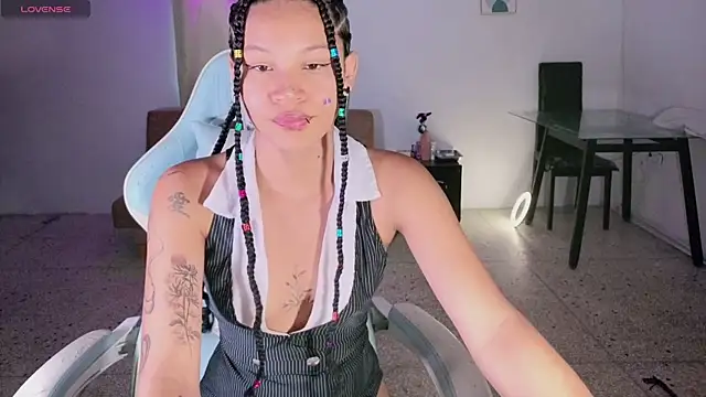 eleselas online show from October 19, 10:10 pm