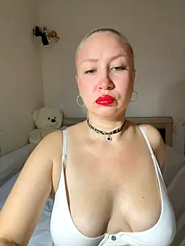 Nikusia online show from October 18, 4:48 am