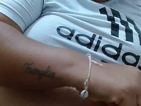 Snapshot of Lanegracalientexx chatting on October 19, 11:00 am Lanegracalientexx online show from October 19, 11:00 am