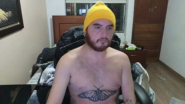 Snapshot of hardaftercum chatting on March 16, 5:25 am hardaftercum online show from March 16, 5:25 am