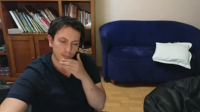 Snapshot of hardaftercum chatting on September 26, 2:15 am hardaftercum online show from September 26, 2:15 am