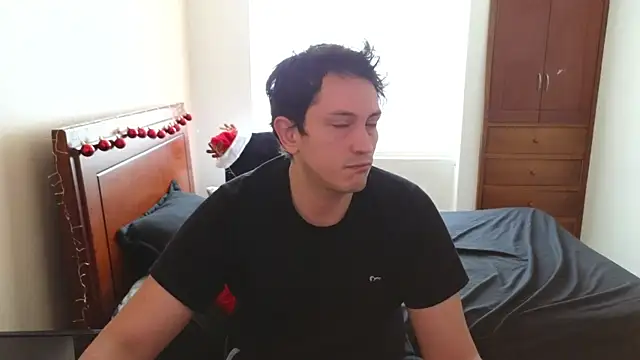 Snapshot of hardaftercum chatting on November 10, 4:17 pm hardaftercum online show from November 10, 4:17 pm