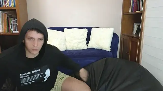 Snapshot of hardaftercum chatting on November 16, 3:56 am hardaftercum online show from November 16, 3:56 am