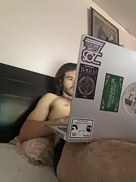 FreyrVik online show from October 6, 6:05 pm