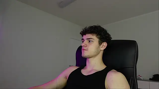 Snapshot of Brad_Holloway chatting on November 2, 1:24 pm Brad Holloway online show from November 2, 1:24 pm