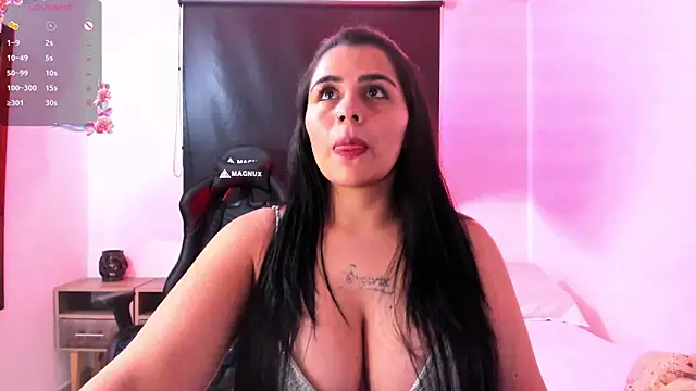 hannarusso online show from March 21, 9:12 pm