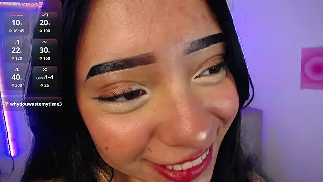 Snapshot of Emilybutterfly1 chatting on September 12, 8:53 pm Emilybutterfly1 online show from September 12, 8:53 pm