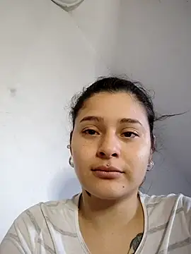 Snapshot of LilithAndKai chatting on November 21, 5:55 pm LilithAndKai online show from November 21, 5:55 pm