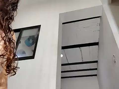 Snapshot of LilithAndKai chatting on November 28, 5:15 pm LilithAndKai online show from November 28, 5:15 pm