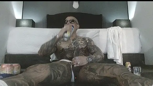 danilog515 online show from September 29, 12:05 am