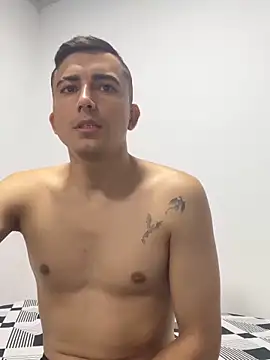 Snapshot of pareja_curiosa19 chatting on November 11, 12:54 am pareja curiosa19 online show from November 11, 12:54 am