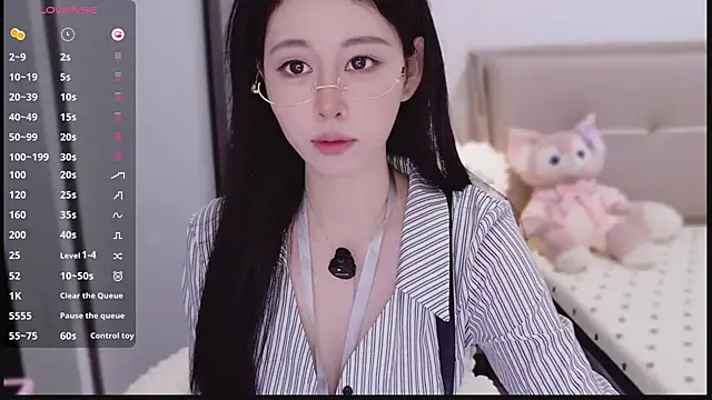 Yoyuyuy online show from November 23, 11:37 pm