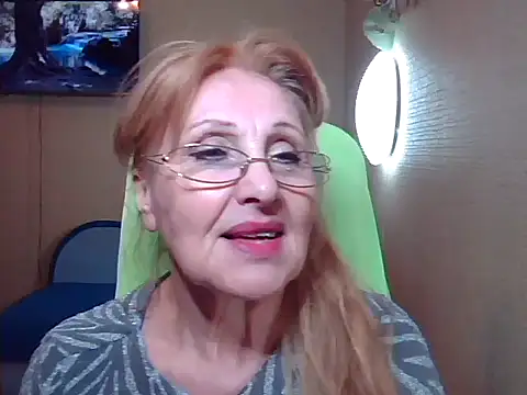 Snapshot of Margo_Sweety chatting on March 17, 6:00 pm Margo Sweety online show from March 17, 6:00 pm