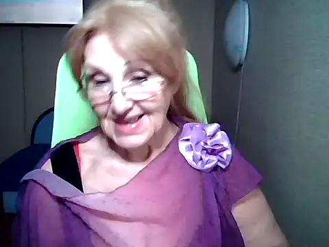 Snapshot of Margo_Sweety chatting on March 18, 1:42 pm Margo Sweety online show from March 18, 1:42 pm