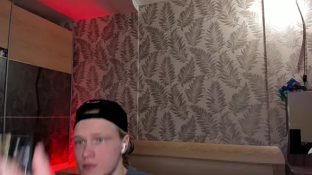 Snapshot of Cactus__James chatting on September 13, 3:23 pm Cactus James online show from September 13, 3:23 pm