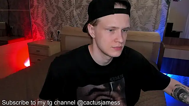 Snapshot of Cactus__James chatting on October 4, 2:37 pm Cactus James online show from October 4, 2:37 pm