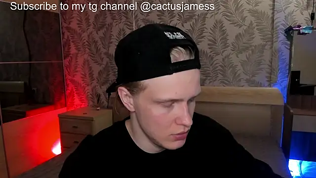 Snapshot of Cactus__James chatting on October 8, 3:31 pm Cactus James online show from October 8, 3:31 pm