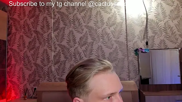 Snapshot of Cactus__James chatting on December 4, 6:38 pm Cactus James online show from December 4, 6:38 pm