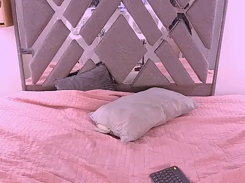 kronysmith online show from October 27, 10:25 pm