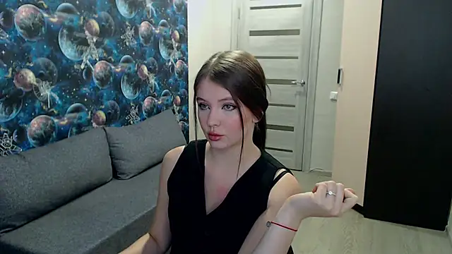 GinnyBlacky online show from September 19, 4:29 pm