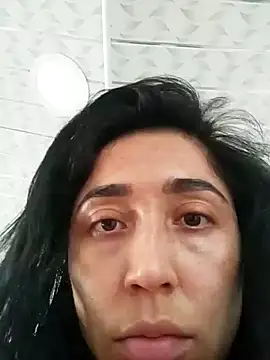 Snapshot of Elowyn chatting on September 13, 9:47 pm Elowyn online show from September 13, 9:47 pm