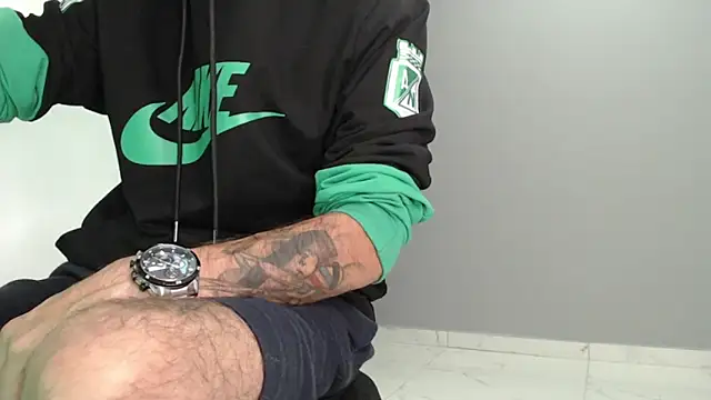 bigdick monster1 online show from October 17, 8:39 am