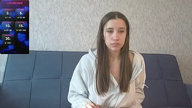 Snapshot of hot_ass_18 chatting on March 17, 9:01 am hot ass 18 online show from March 17, 9:01 am