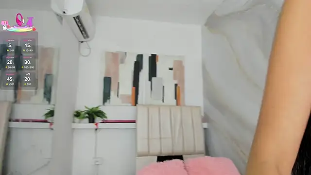 juliana luque online show from November 3, 12:06 pm