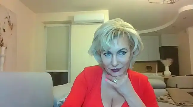 Snapshot of GabrielleTrue chatting on March 22, 6:25 pm GabrielleTrue online show from March 22, 6:25 pm