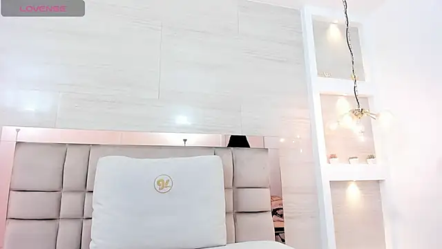 ankara brownn online show from March 19, 8:00 pm