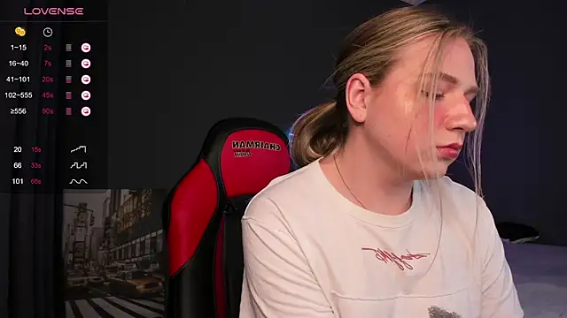 Snapshot of Jes_Solar chatting on March 20, 12:08 am Jes Solar online show from March 20, 12:08 am