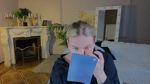 Snapshot of Jes_Solar chatting on September 16, 2:29 pm Jes Solar online show from September 16, 2:29 pm