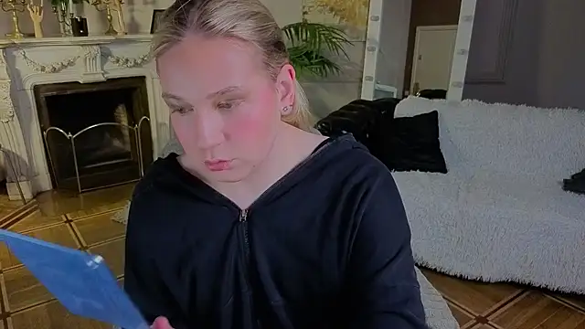 Snapshot of Jes_Solar chatting on September 17, 2:52 pm Jes Solar online show from September 17, 2:52 pm