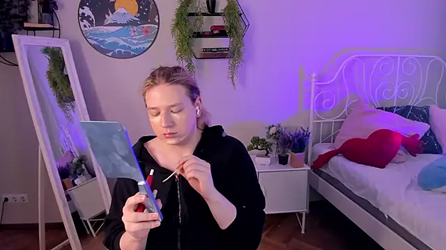 Snapshot of Jes_Solar chatting on October 7, 12:02 pm Jes Solar online show from October 7, 12:02 pm