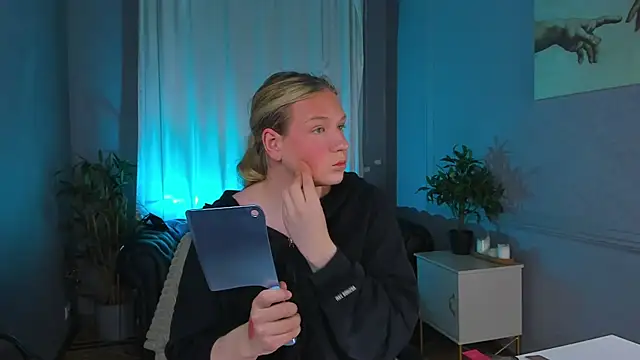 Snapshot of Jes_Solar chatting on October 15, 3:12 pm Jes Solar online show from October 15, 3:12 pm