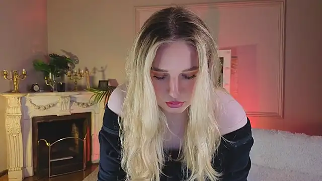 Snapshot of Jes_Solar chatting on October 25, 9:09 pm Jes Solar online show from October 25, 9:09 pm