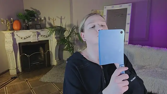 Snapshot of Jes_Solar chatting on November 5, 9:48 pm Jes Solar online show from November 5, 9:48 pm