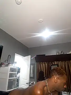 Snapshot of ItsBarbieBitcxxxx69 chatting on December 15, 4:00 pm ItsBarbieBitcxxxx69 online show from December 15, 4:00 pm