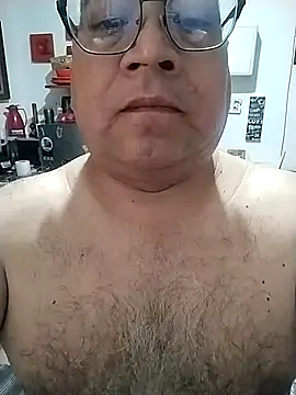 Snapshot of ERobnequizC25 chatting on November 30, 7:40 pm ERobnequizC25 online show from November 30, 7:40 pm