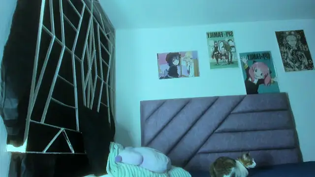 KARINNA  RAVEN online show from October 7, 11:46 pm