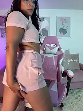 ariana bae  online show from March 21, 6:40 pm