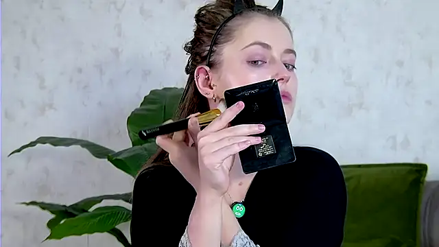 AshleyD  online show from October 3, 3:03 am