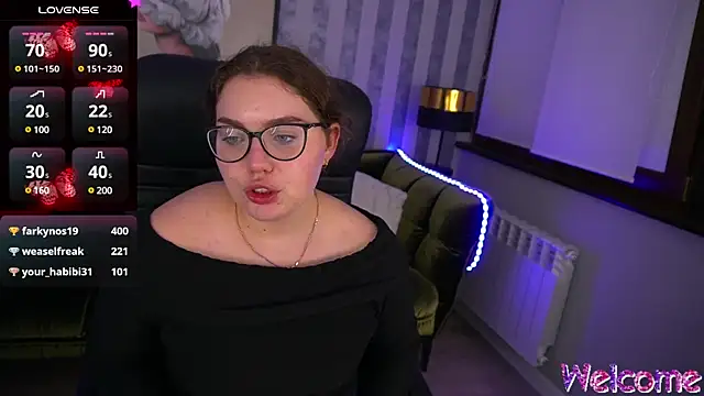 LuxSopphia online show from March 21, 6:40 pm