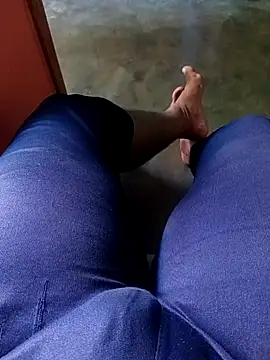 Snapshot of A-1PLAYBOY0 chatting on October 2, 2:18 am A-1PLAYBOY0 online show from October 2, 2:18 am